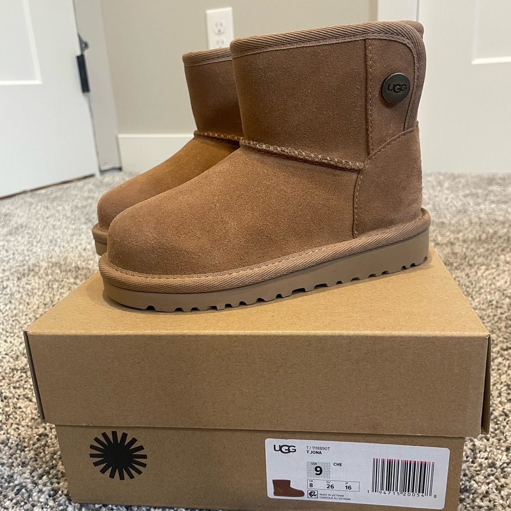 Brand New - Toddler Ugg Jona Boots